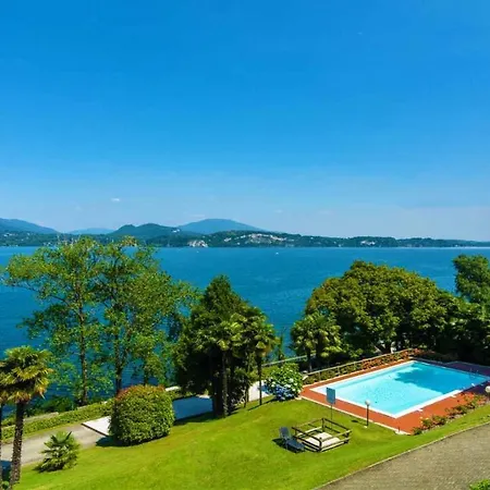 Apartment Blue Stresa