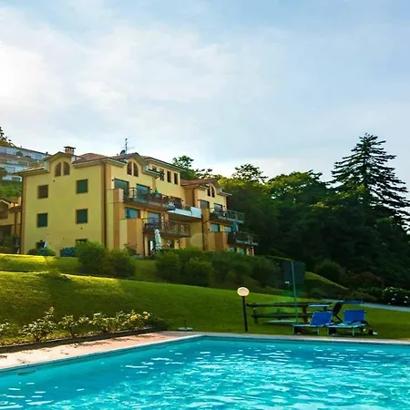 Apartment Blue Stresa